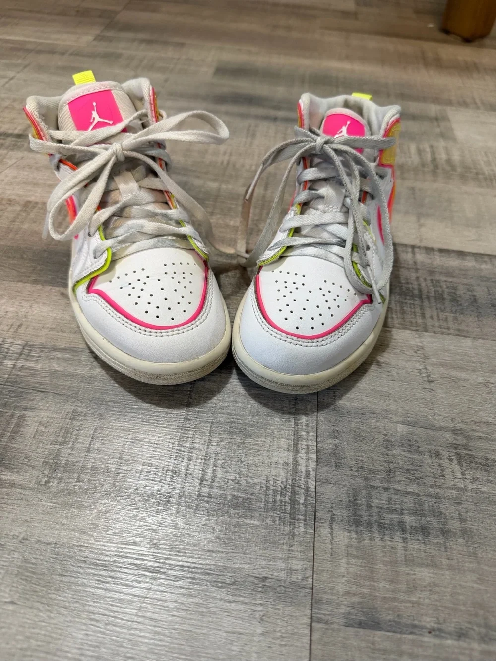 Nike Toddler Shoes Lot Size 11C – Air Jordan 1 Mid Neon & Air Force 1  Sneakers
